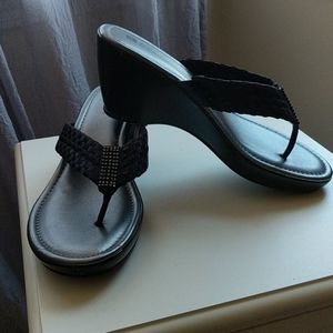 Black wedge sandal